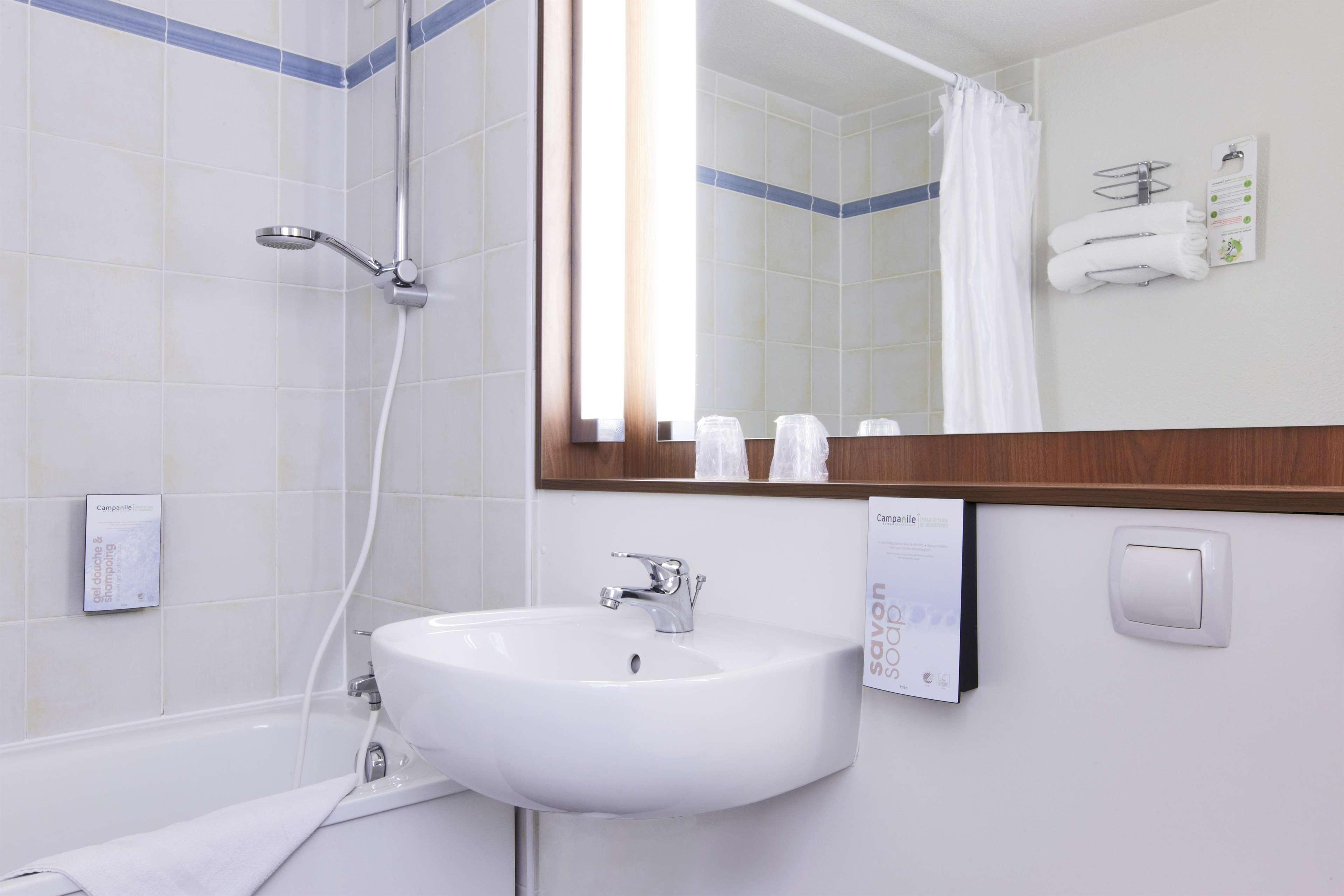 Campanile Beziers A9/A75 Hotel Ngoại thất bức ảnh